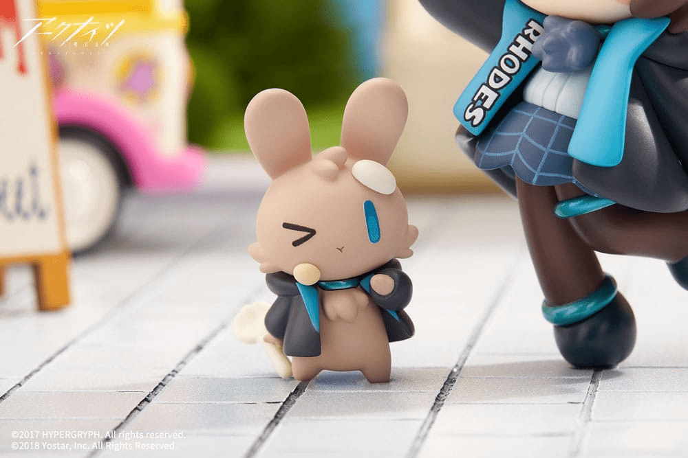 Arknights Mini Statue - Will You be Having the Dessert? Amiya | Anime Emporium