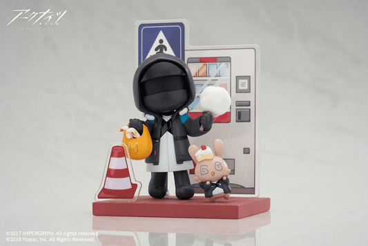 Arknights Mini Statue - Will You be Having the Dessert? Doctor | Anime Emporium