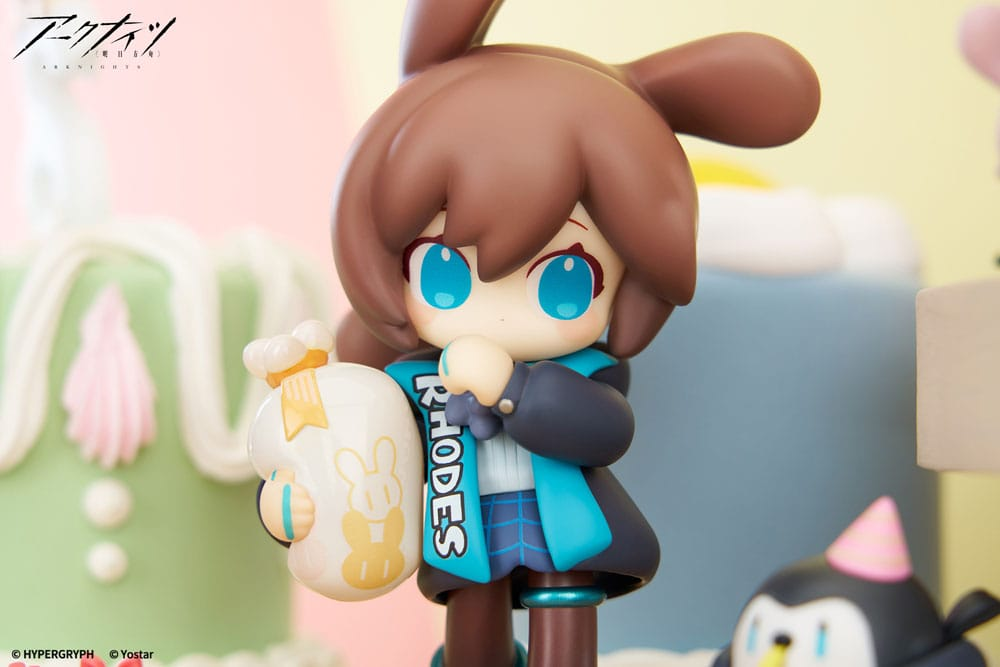 Arknights Mini Statue - Will You be Having the Dessert? Amiya