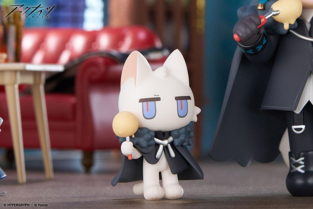 Arknights Would You Like A Dessert? Statue SilverAsh