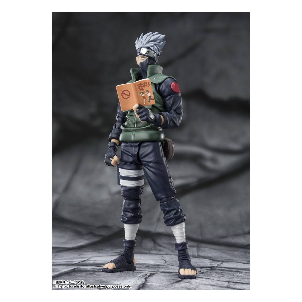 Naruto Shippuden S.H. Figuarts Kakashi Hatake The famed Sharingan Hero
