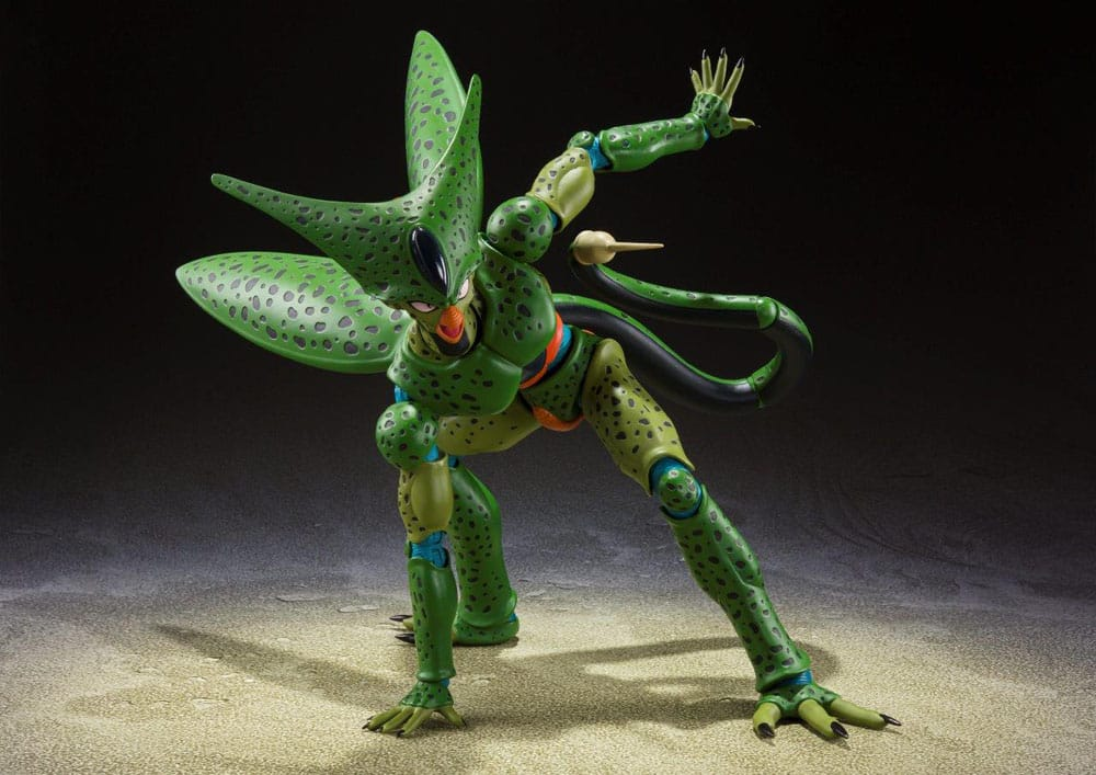 Dragon Ball Z S.H. Figuarts Cell First Form