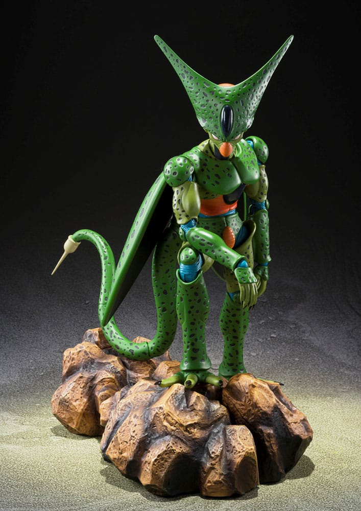 Dragon Ball Z S.H. Figuarts Cell First Form
