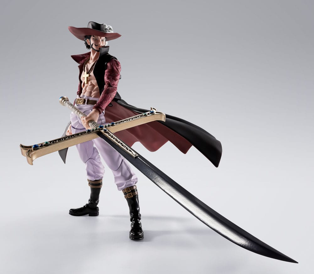 One Piece S.H Figuarts Dracule Mihawk Hawkeye