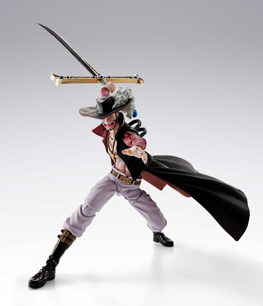 One Piece S.H Figuarts Dracule Mihawk Hawkeye