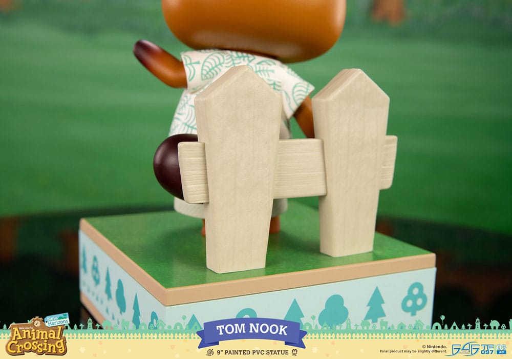 Animal Crossing: New Horizons Statue Tom Nook