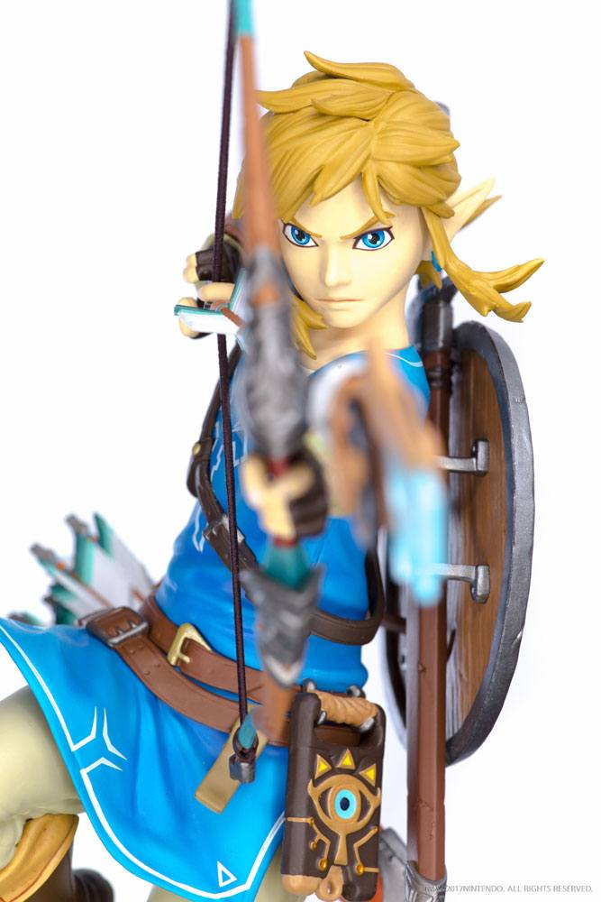 The Legend of Zelda Breath of the Wild Statue Link