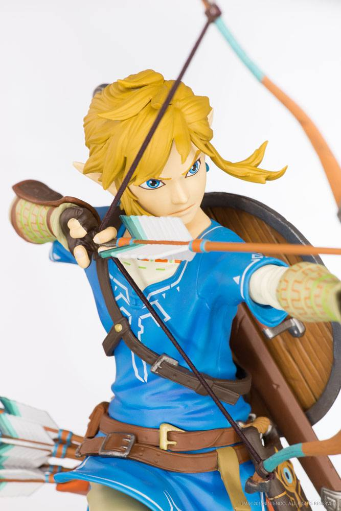 The Legend of Zelda Breath of the Wild Statue Link
