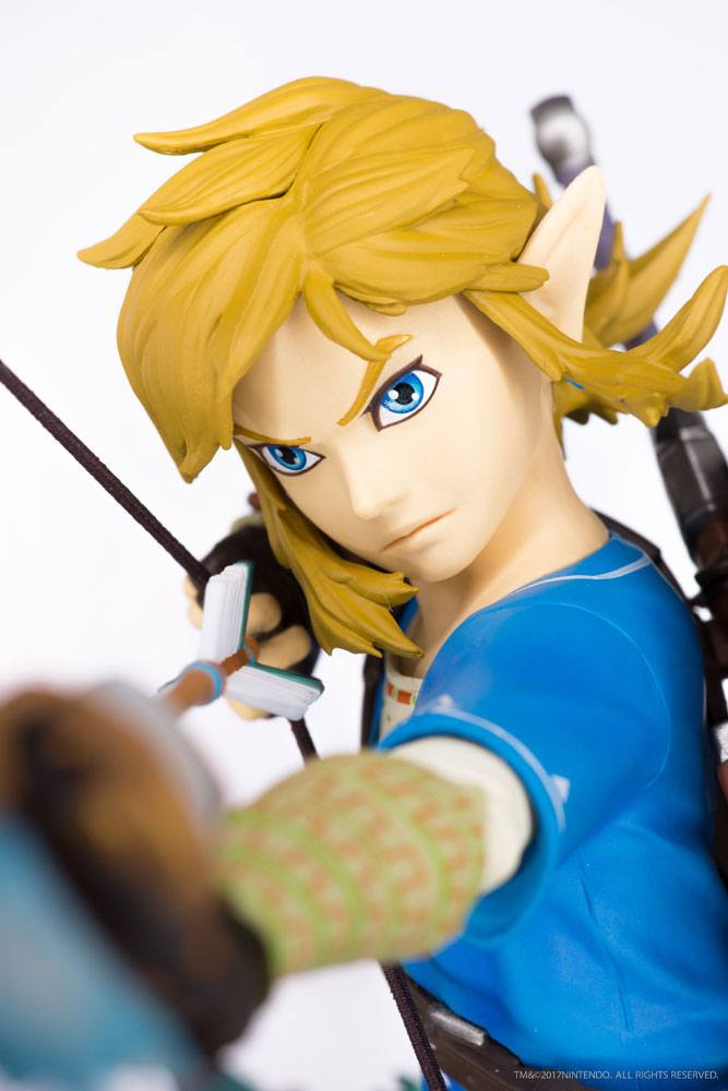 The Legend of Zelda Breath of the Wild Statue Link