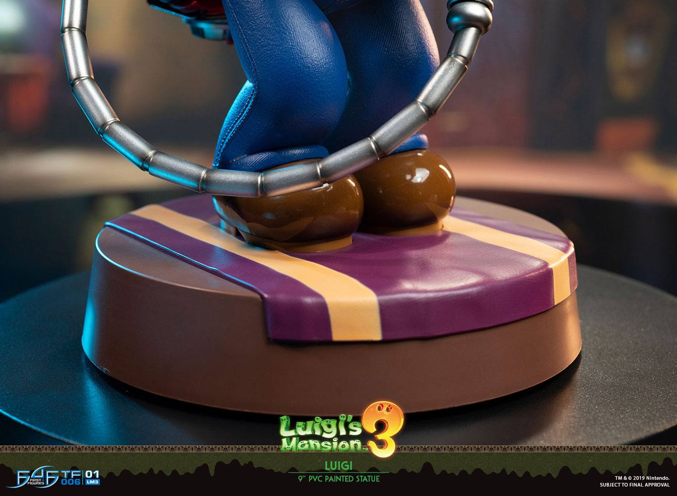 Luigi's Mansion 3 Statue Luigi