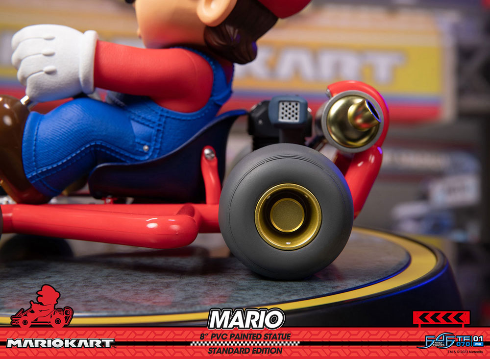 Mario Kart Statue Mario Standard Edition