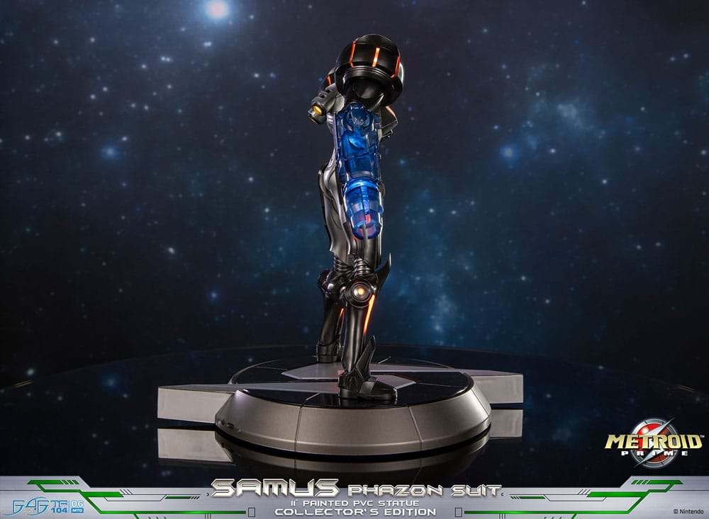 Metroid Prime Statue Samus Phazon Suit Collectors Edition