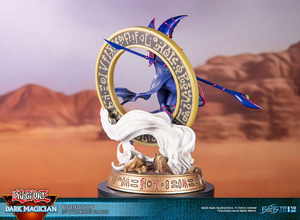 Yu-Gi-Oh! Statue Dark Magician Blue Version