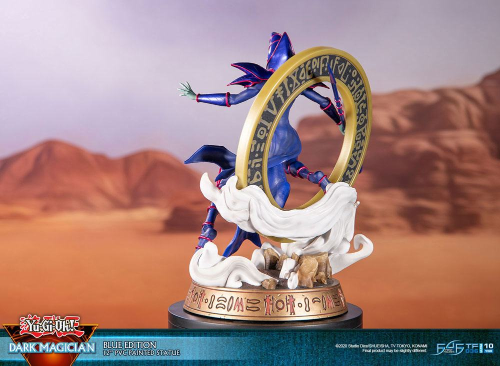 Yu-Gi-Oh! Statue Dark Magician Blue Version