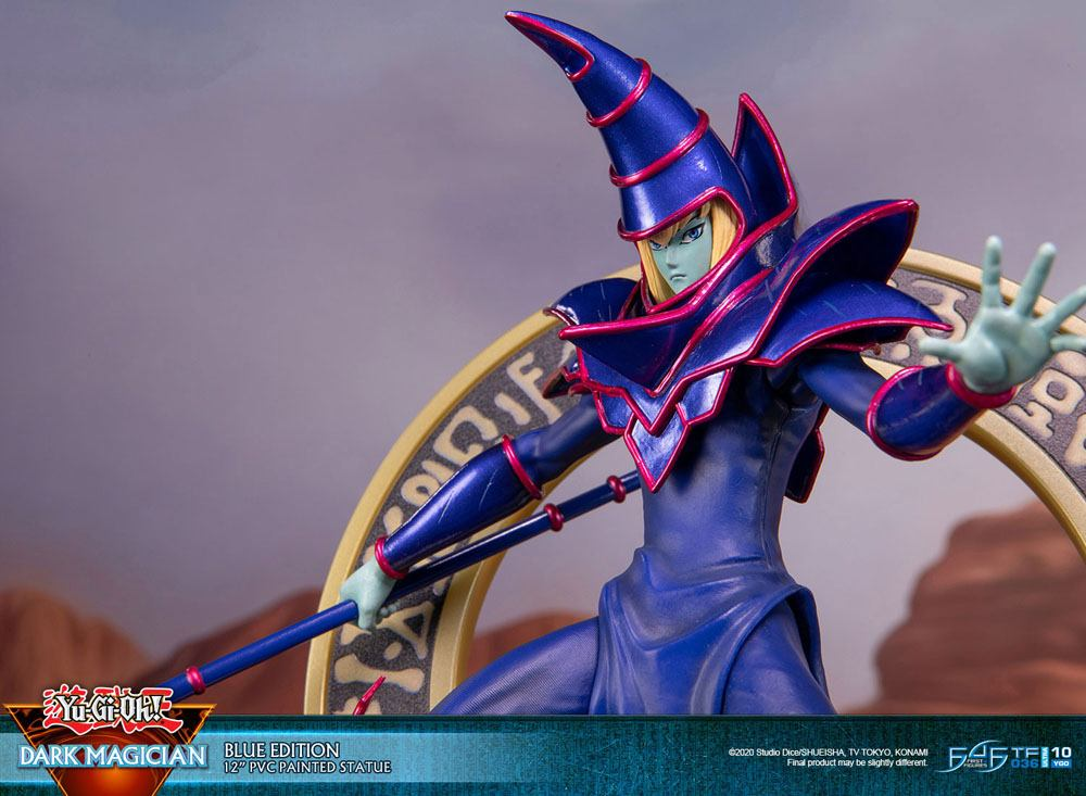 Yu-Gi-Oh! Statue Dark Magician Blue Version