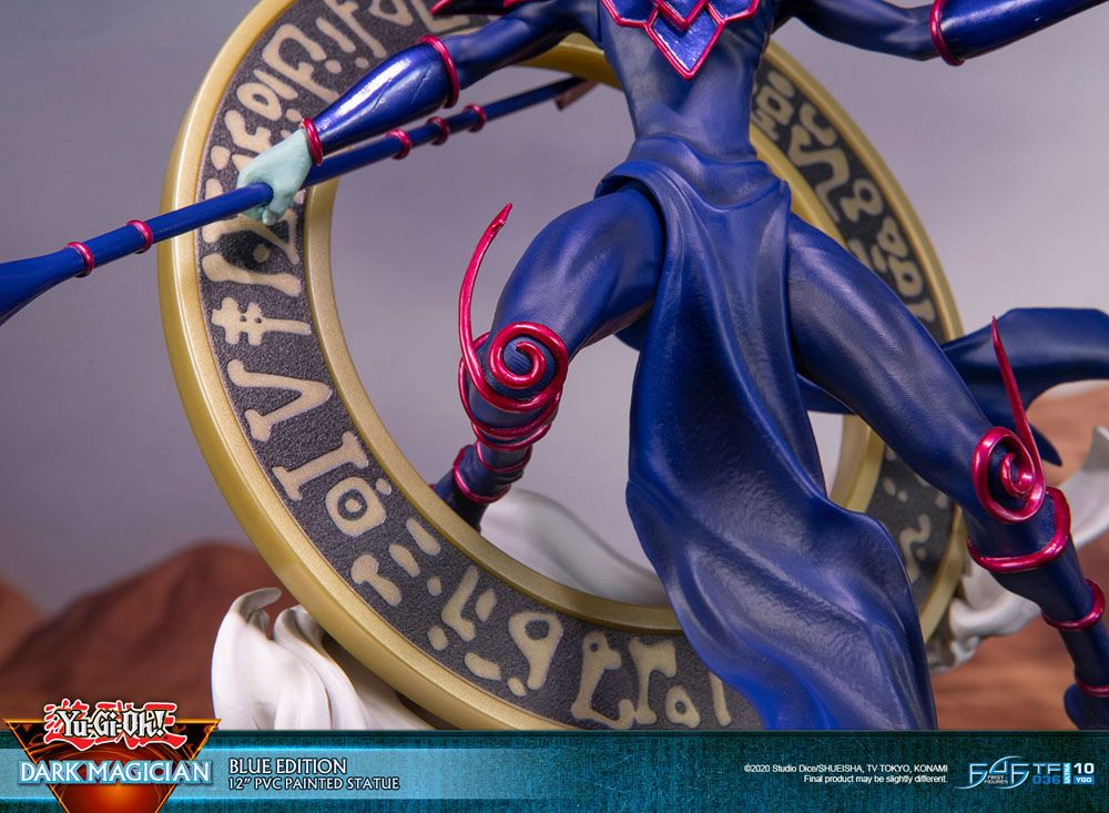 Yu-Gi-Oh! Statue Dark Magician Blue Version