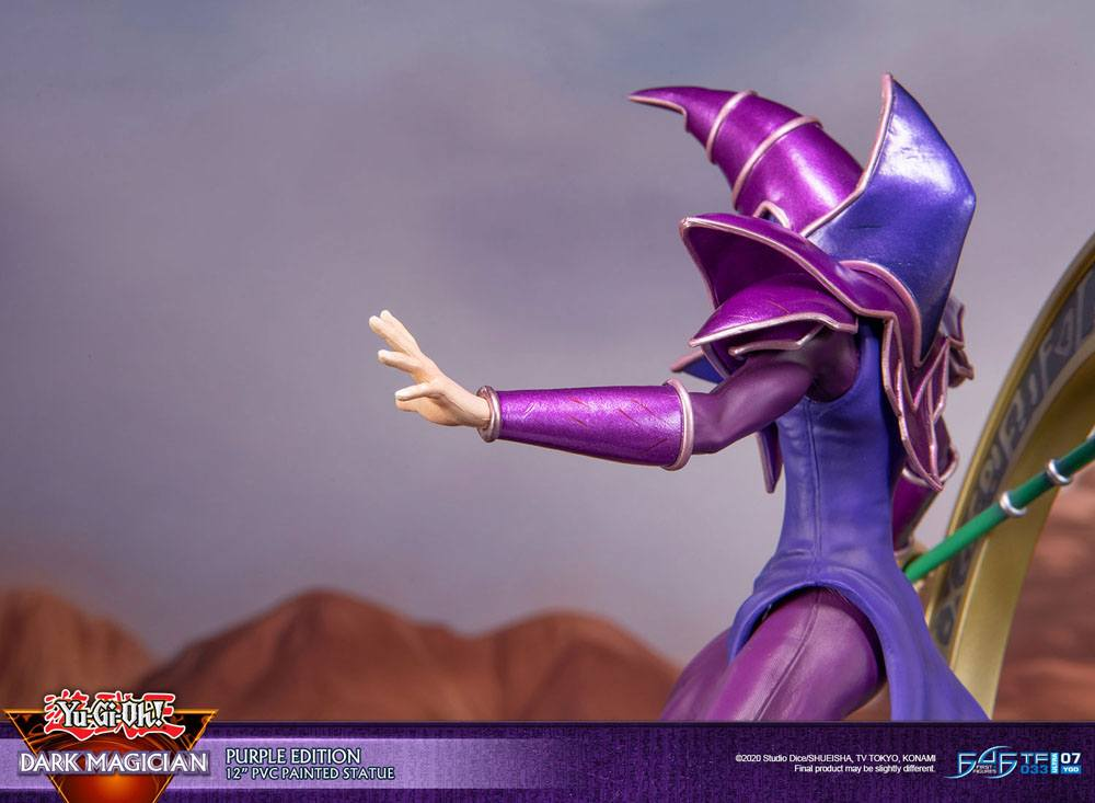Yu-Gi-Oh! Statue Dark Magician Purple Version