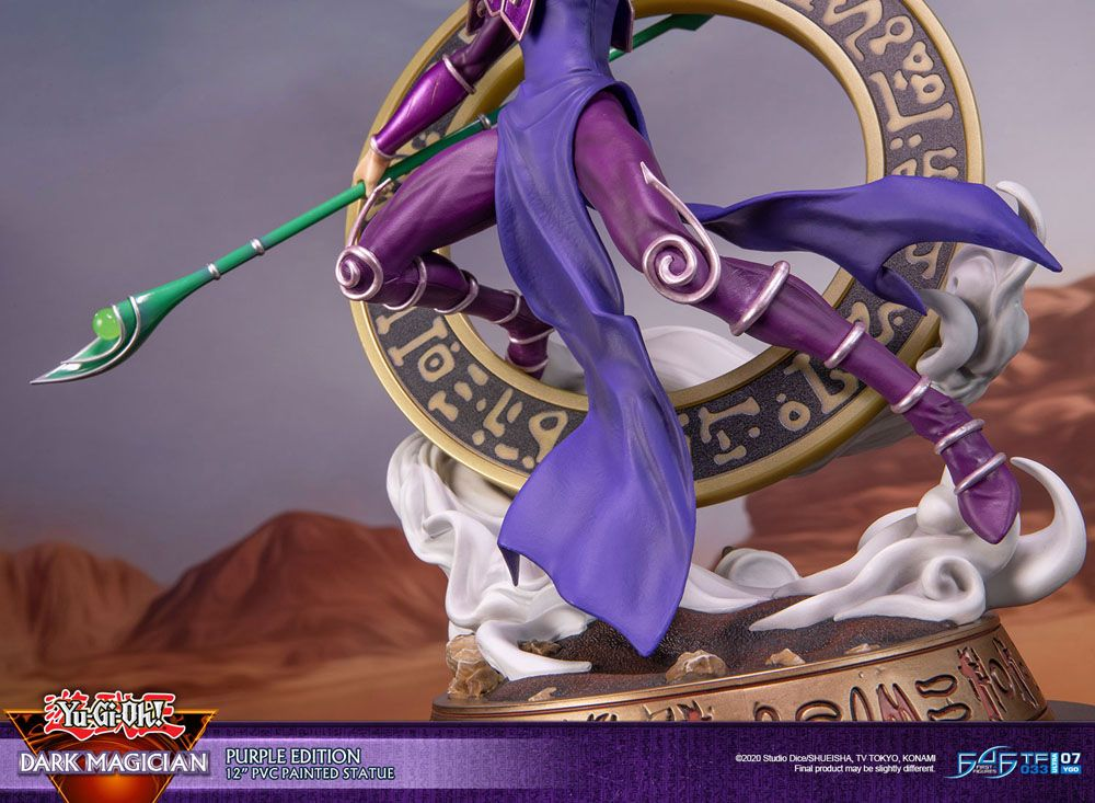 Yu-Gi-Oh! Statue Dark Magician Purple Version