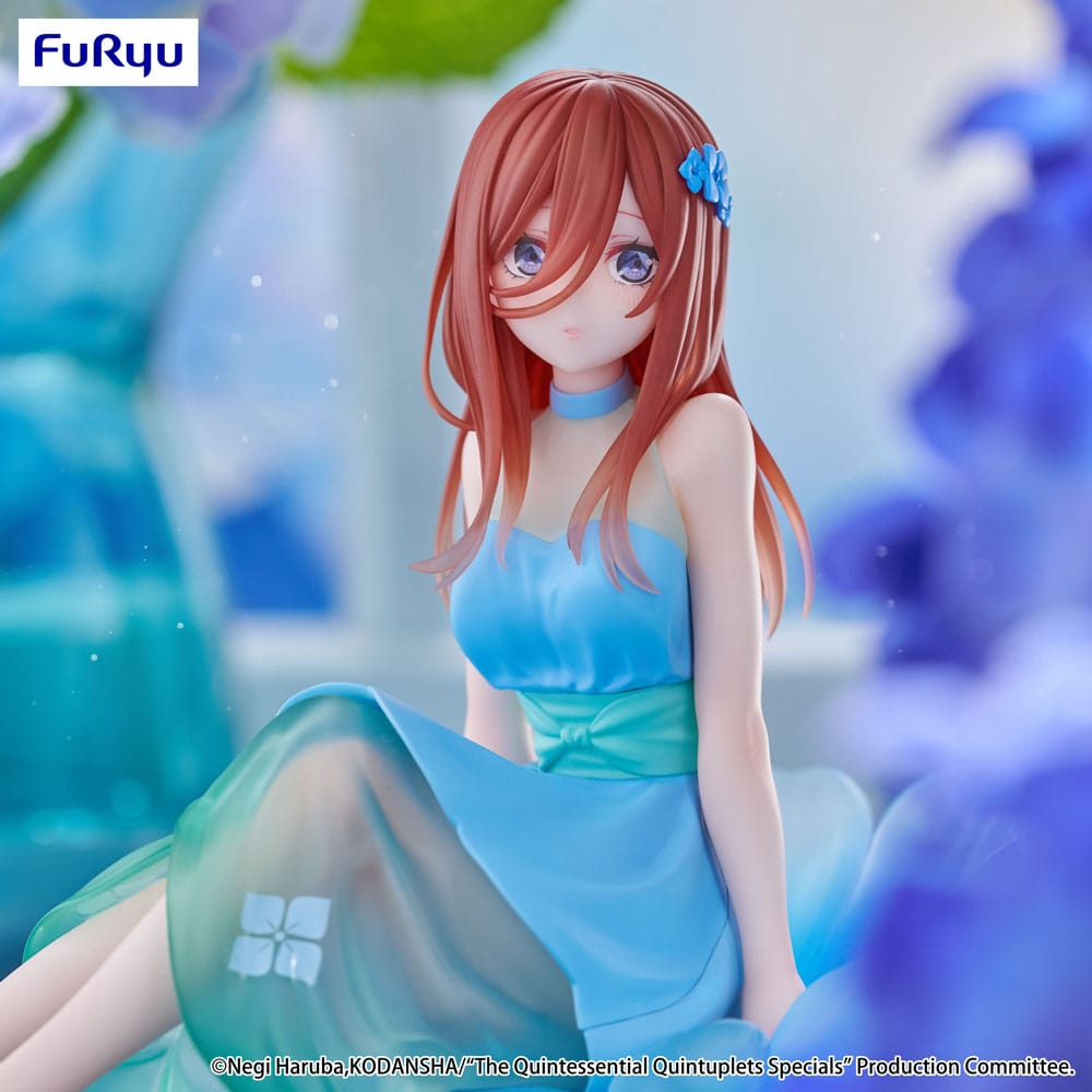 The Quintessential Quintuplets Specials Bloo-me! Miku Nakano