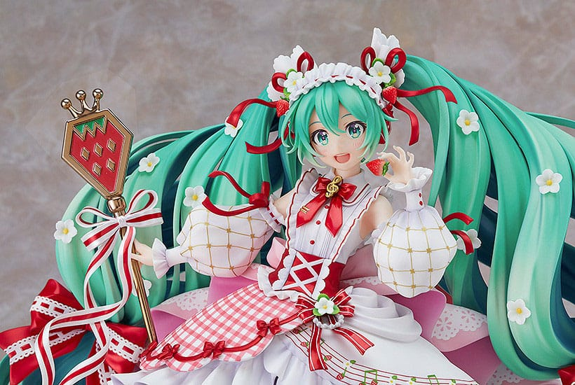 Character Vocal Series 01: Hatsune Miku 1/7 Scale Statue Hatsune Miku: 15th Anniversary Ver