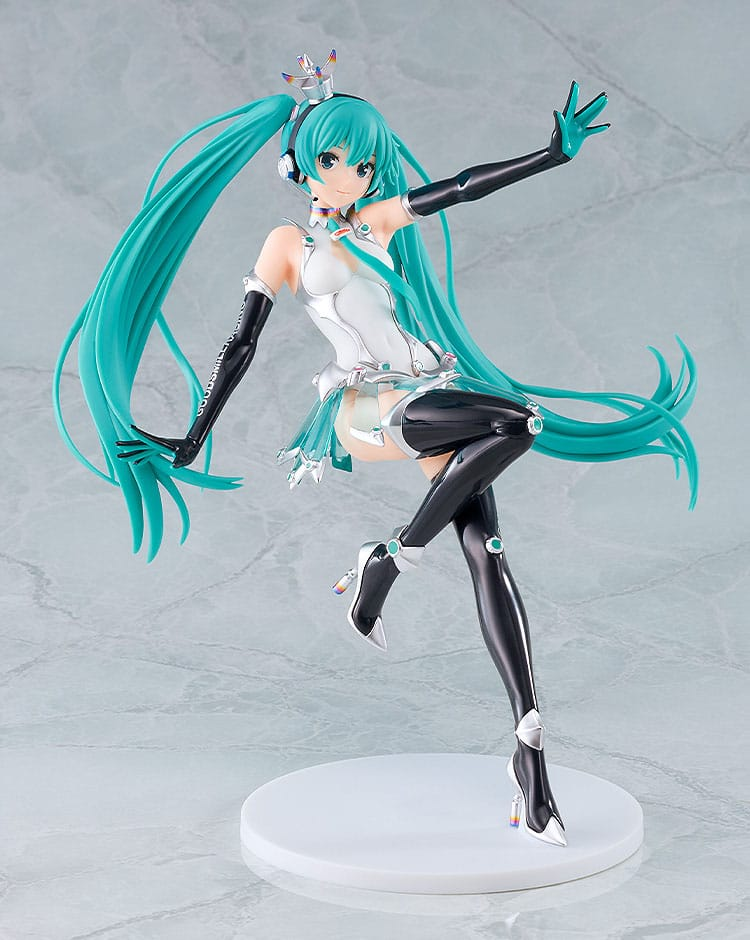 Hatsune Miku GT Project Plastic Model Kit Reincarnation Racing Miku: 2013 Ver