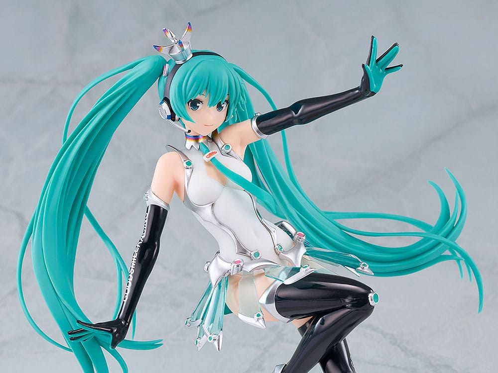 Hatsune Miku GT Project Plastic Model Kit Reincarnation Racing Miku: 2013 Ver