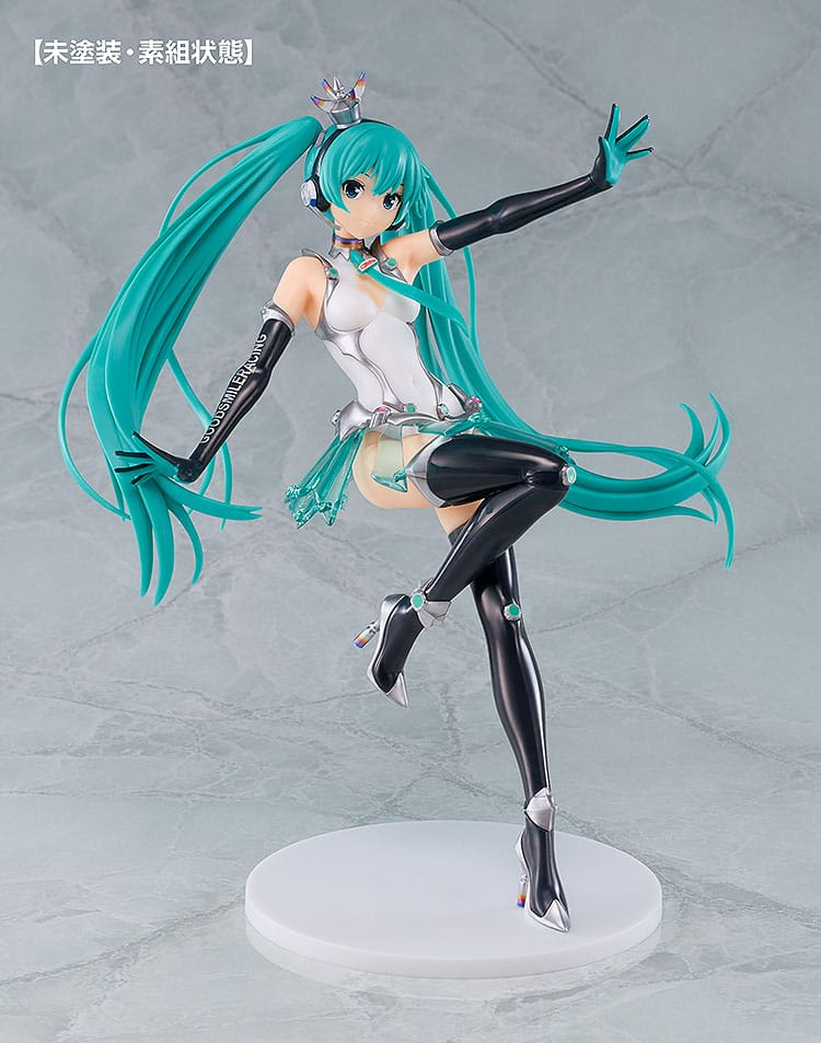 Hatsune Miku GT Project Plastic Model Kit Reincarnation Racing Miku: 2013 Ver