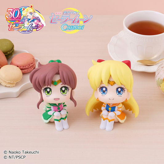 Sailor Moon Eternal Sailor Look Up Figure Jupiter & Eternal Sailor Venus (With Gift)
