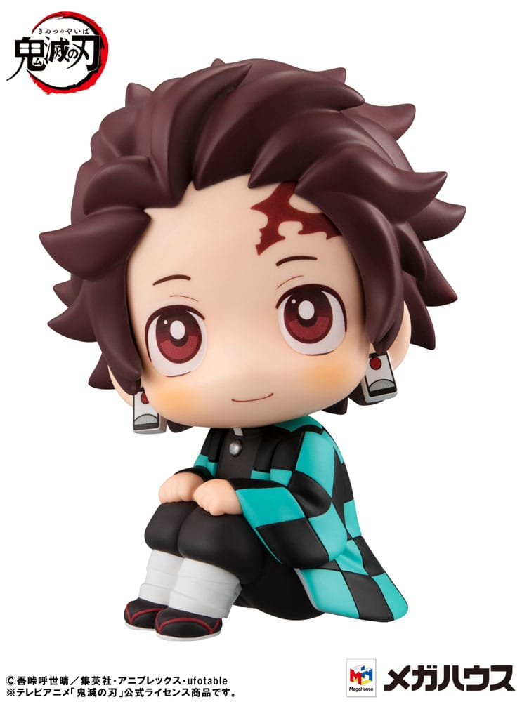Demon Slayer: Kimetsu no Yaiba Look Up Figure Tanjiro Kamado