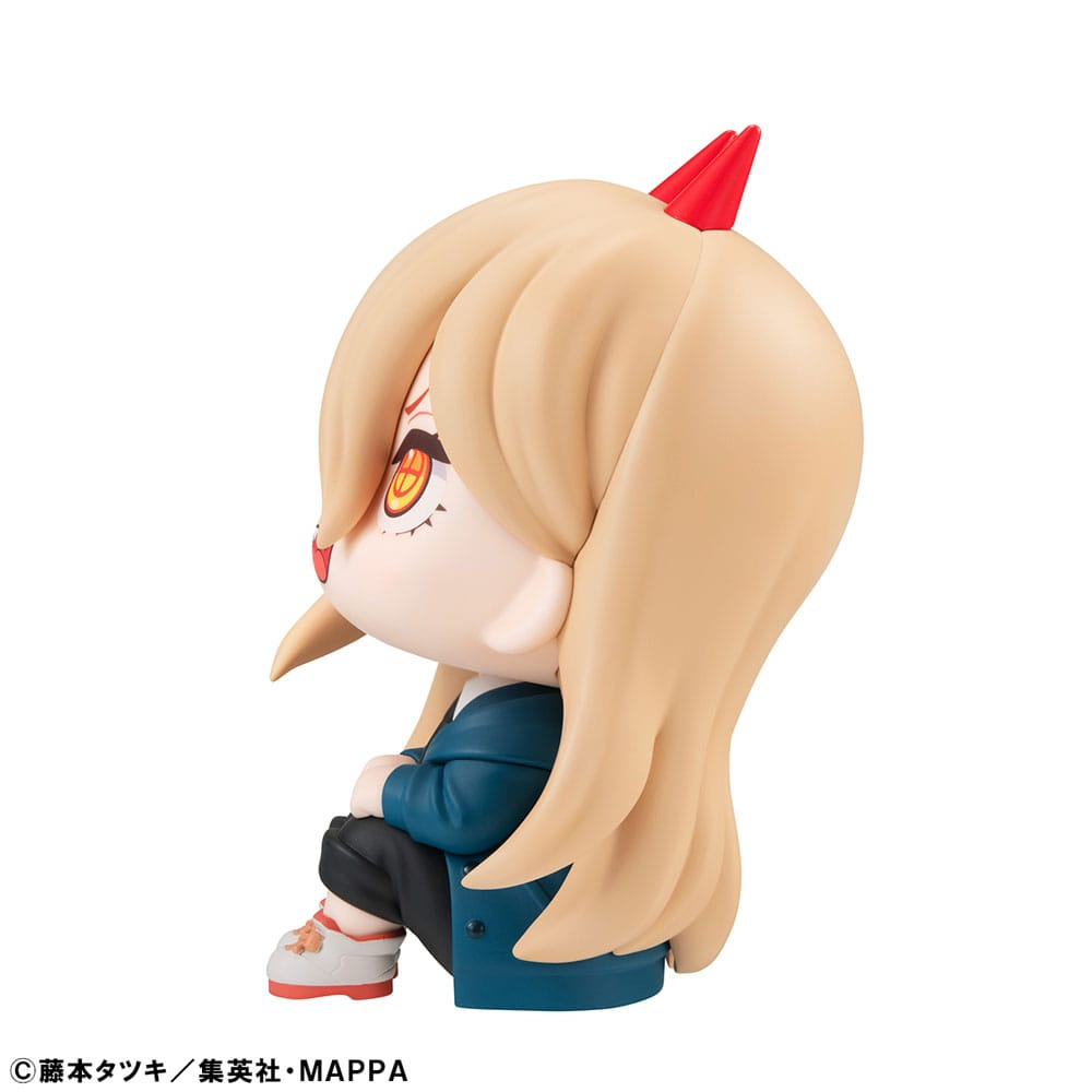 Chainsaw Man Look Up Figure Power