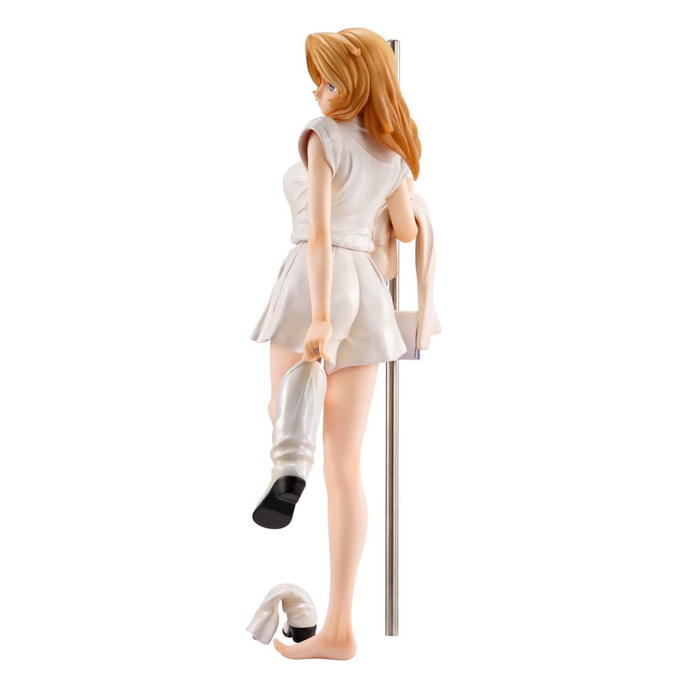 Space Battleship Yamato 2202 1/8 Scale Statue Yuki Mori Private Private Outfit Re.