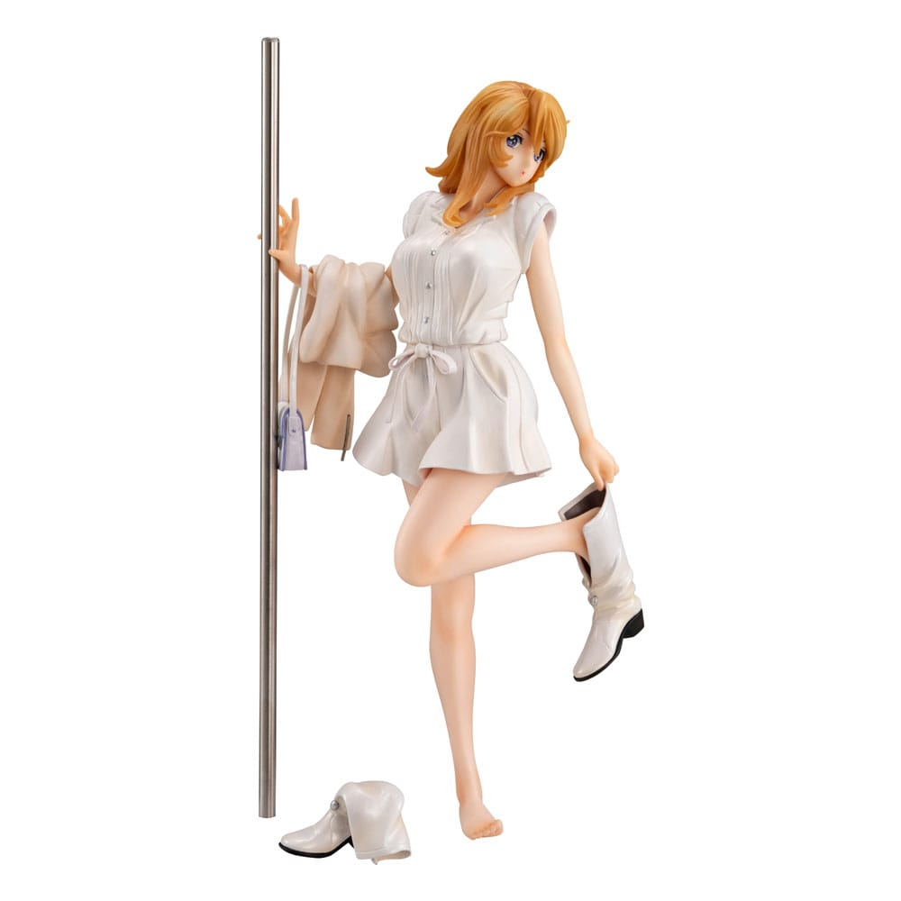 Space Battleship Yamato 2202 1/8 Scale Statue Yuki Mori Private Private Outfit Re.