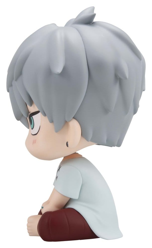 Alien Stage Look Up Figure Till