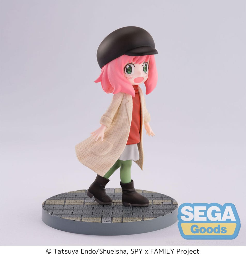 Spy x Family Luminasta Anya Forger Stylish Look
