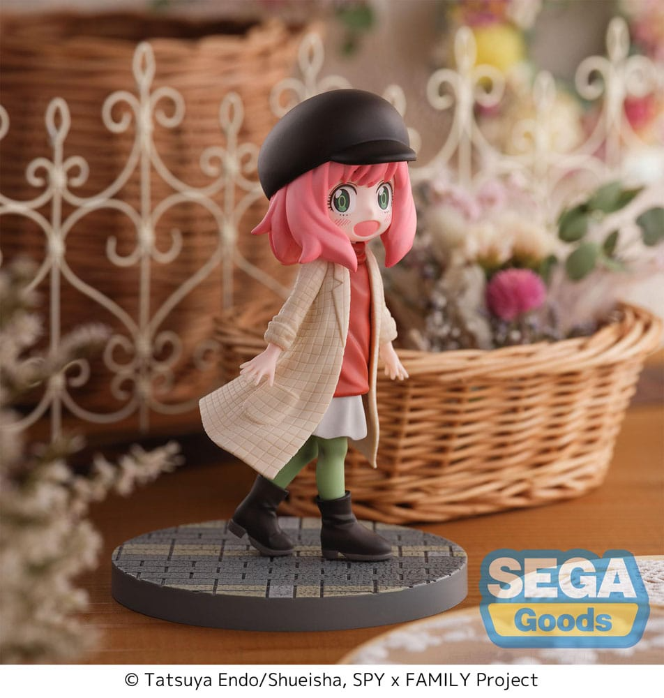 Spy x Family Luminasta Anya Forger Stylish Look