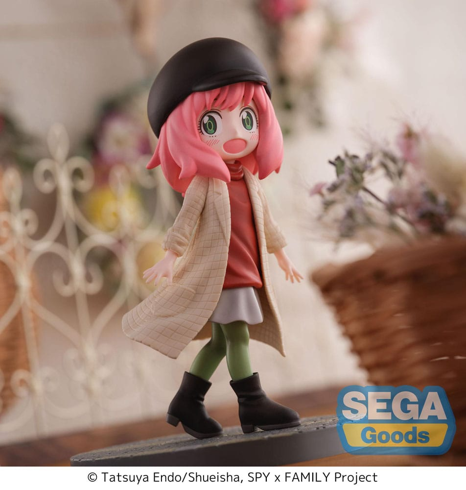 Spy x Family Luminasta Anya Forger Stylish Look