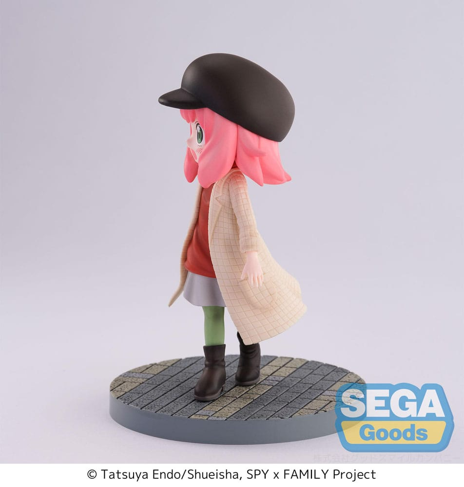Spy x Family Luminasta Anya Forger Stylish Look
