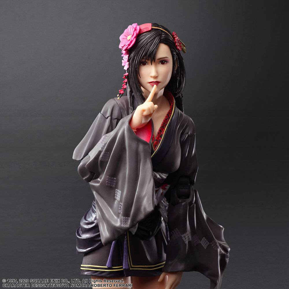 Final Fantasy VII Remake Play Arts Kai Action Figure Tifa Lockhart Exotic Dress Ver