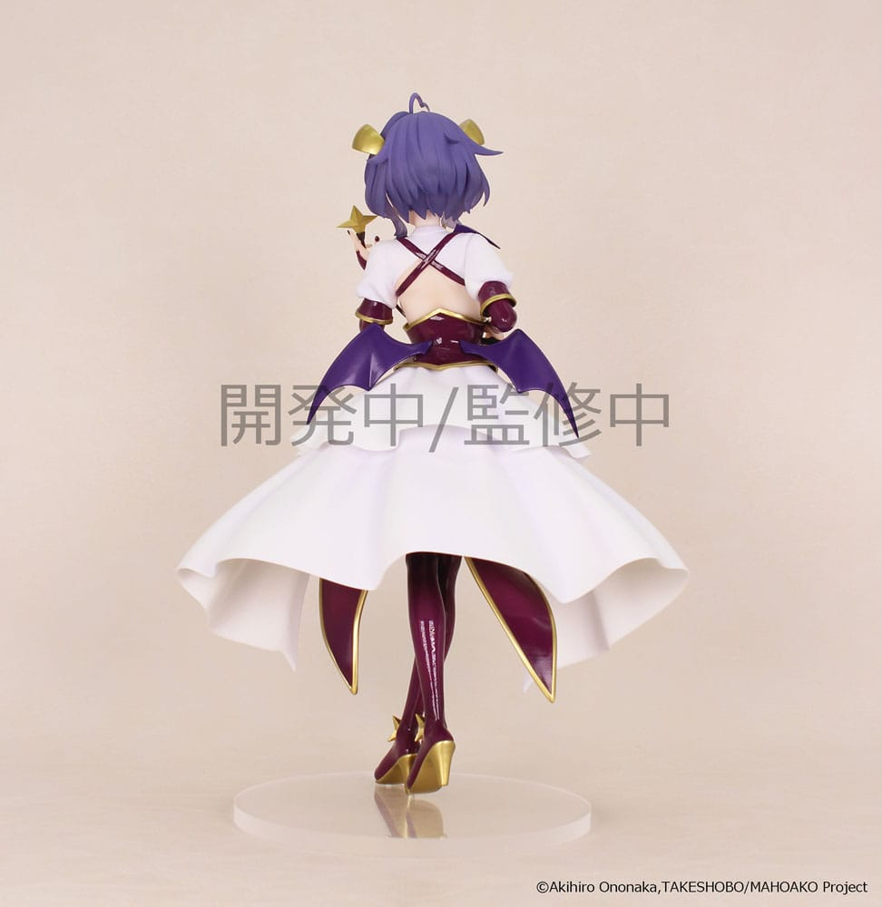 Gushing over Magical Girls Statue Magia Baiser