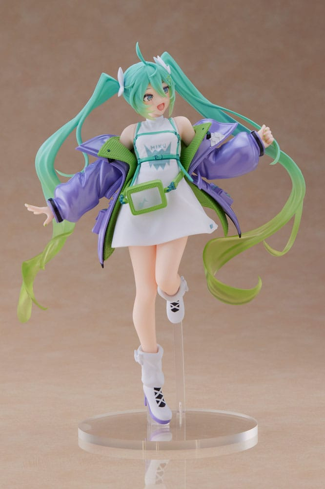 Hatsune Miku Fashion Series Hatsune Miku Sporty Fashion