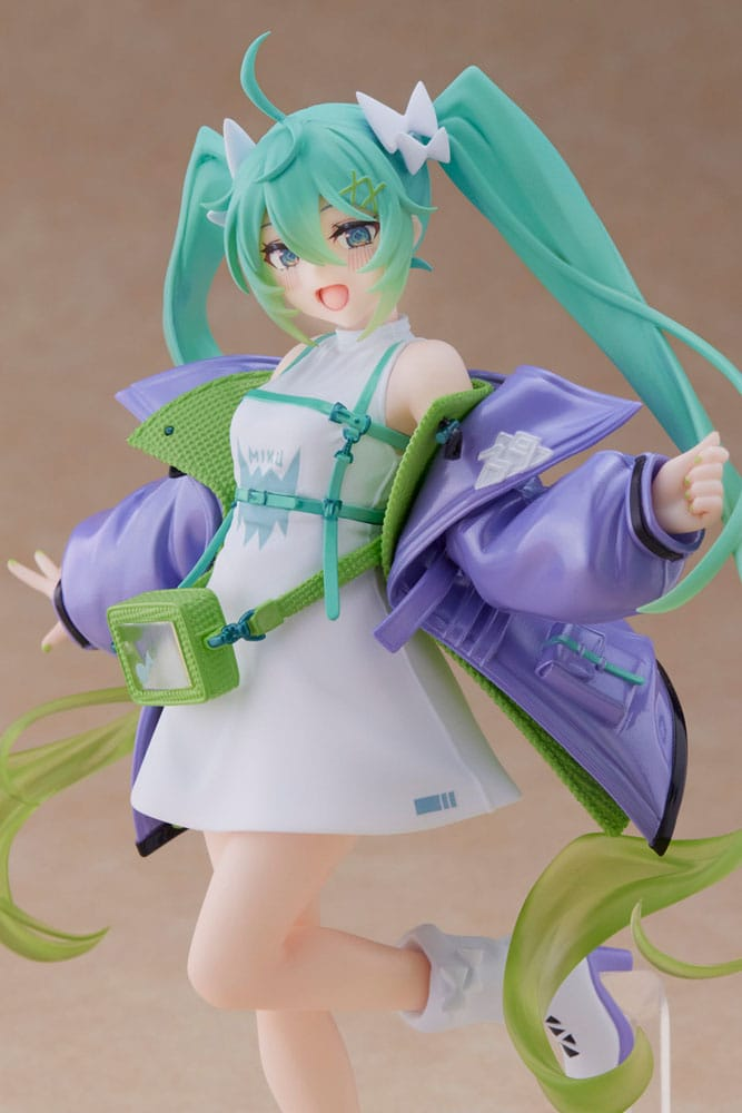 Hatsune Miku Fashion Series Hatsune Miku Sporty Fashion