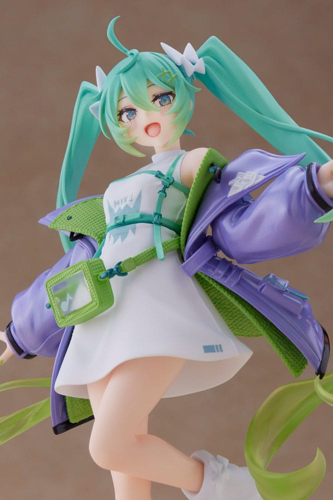 Hatsune Miku Fashion Series Hatsune Miku Sporty Fashion