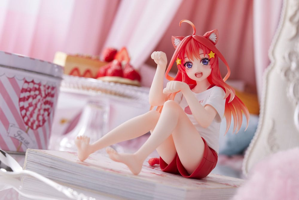 The Quintessential Quintuplets Desktop Cute Itsuki Nakano Cat Roomwear
