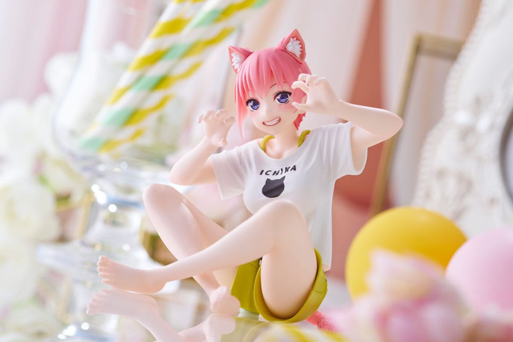 The Quintessential Quintuplets Desktop Cute Ichika Nakano Cat Roomwear