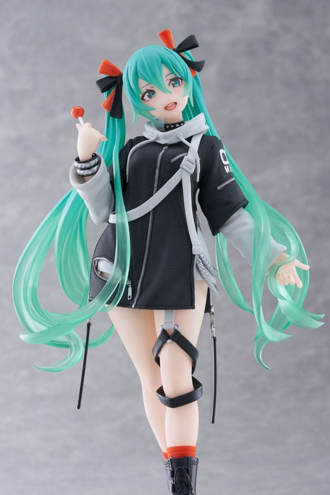 Hatsune Miku Coreful Wonderland Fashion Punk