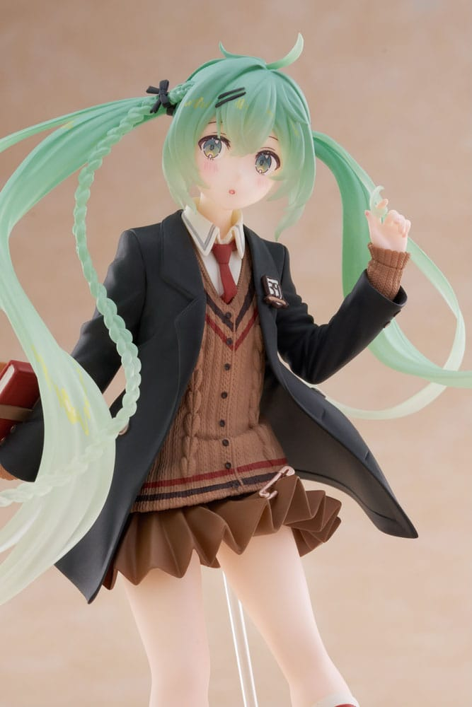 Hatsune Miku Wonderland Figure Hatsune Miku Fashion Preppy