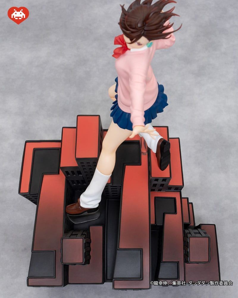 Dandadan Dressta Statue Momo