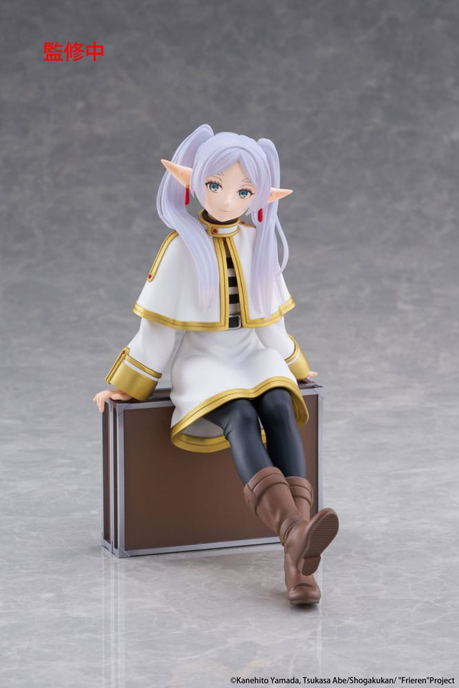 Frieren: Beyond Journey's End Desktop Cute Frieren Trunk Case Ver