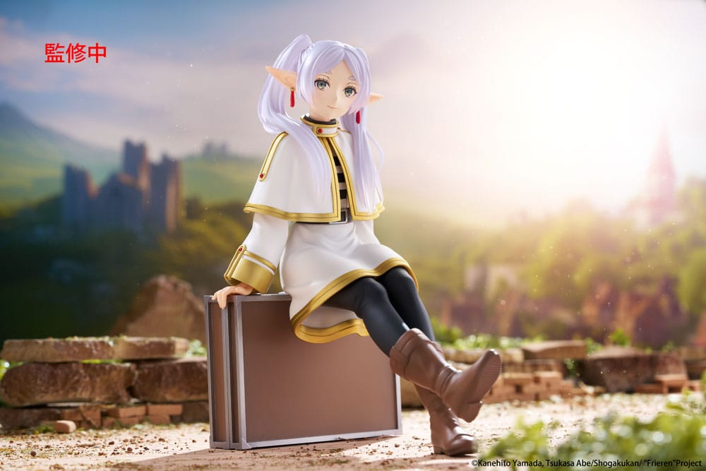 Frieren: Beyond Journey's End Desktop Cute Frieren Trunk Case Ver