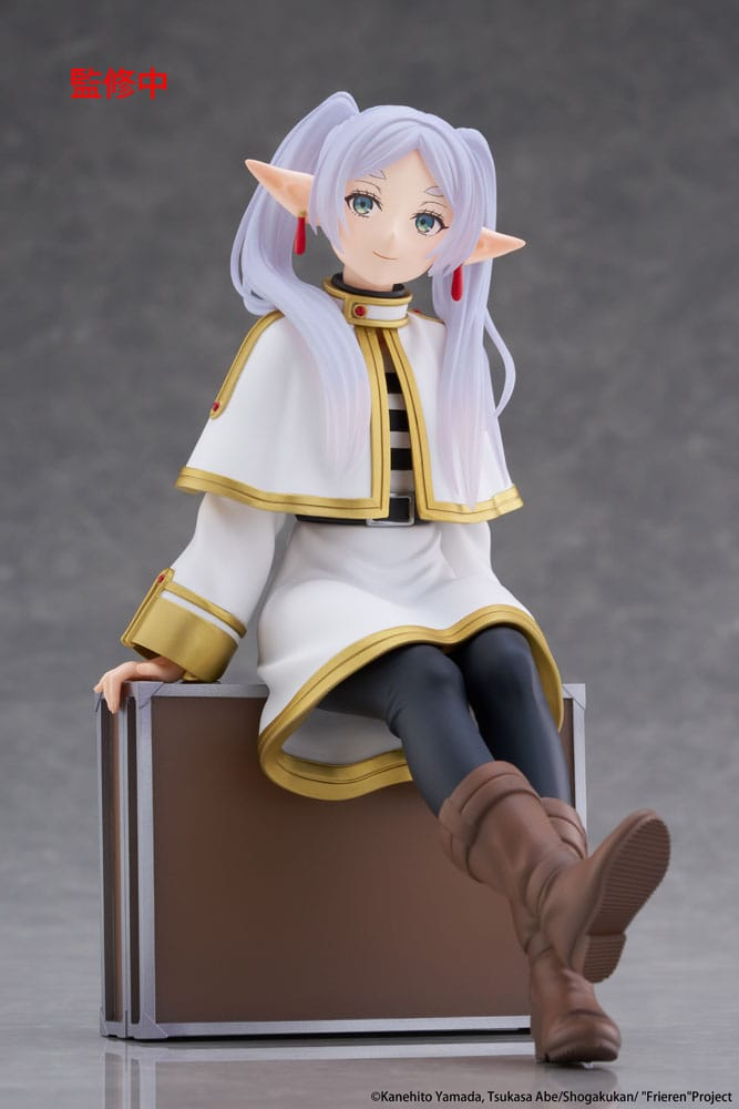 Frieren: Beyond Journey's End Desktop Cute Frieren Trunk Case Ver